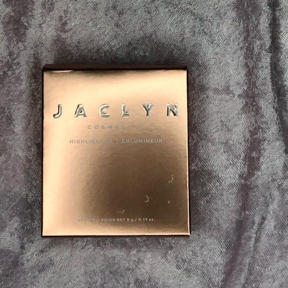Jaclyn Cosmetics Highlighter in Sparks - Picture 2 of 6